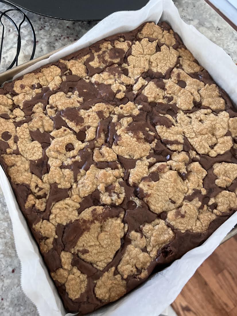 combination of cookies and brownies